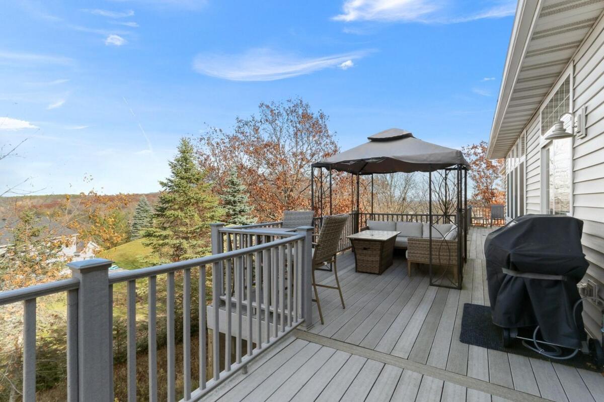 Stunning And Spacious Lookout Lodge -Floor-Ceiling Windows - Fireplace - Tree Views Lake Geneva Exterior photo